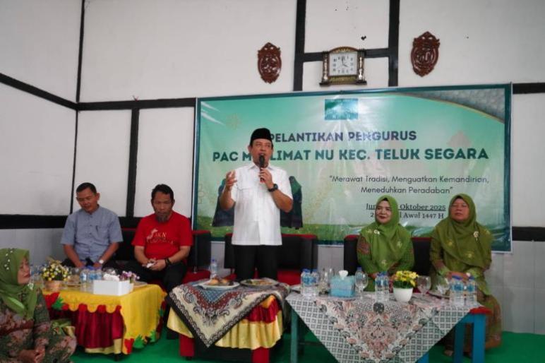 Walikota Bengkulu Hadiri Pelantikan PAC Muslimat NU Teluk Segara, Ajak Perkuat Iman dan Kepedulian Sosial