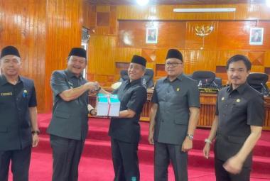 Wakil Bupati Hadiri Rapat Paripurna DPRD Bengkulu Selatan Bahas Nota Penjelasan Raperda APBD 2026